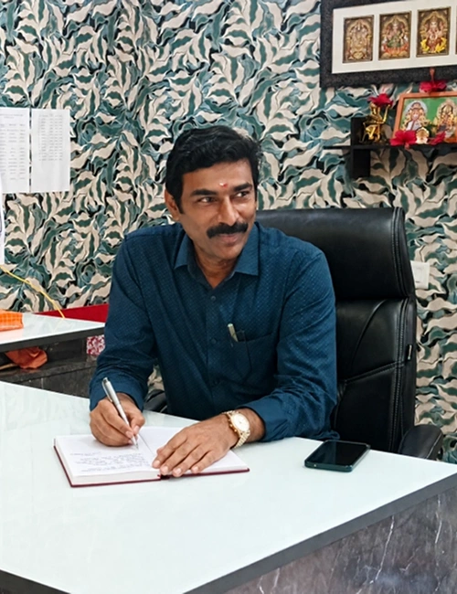 Correspondent-sentilkumar 1